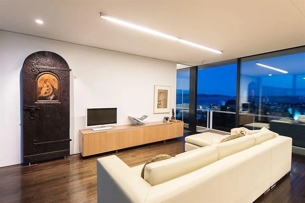 Avalon City Retreat Hobart